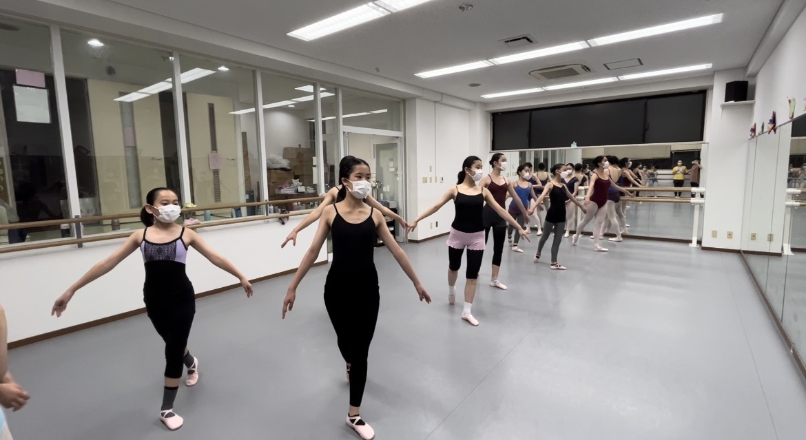 久しぶりの外部舞台です!! – Pretty Box Dance Studio – HP